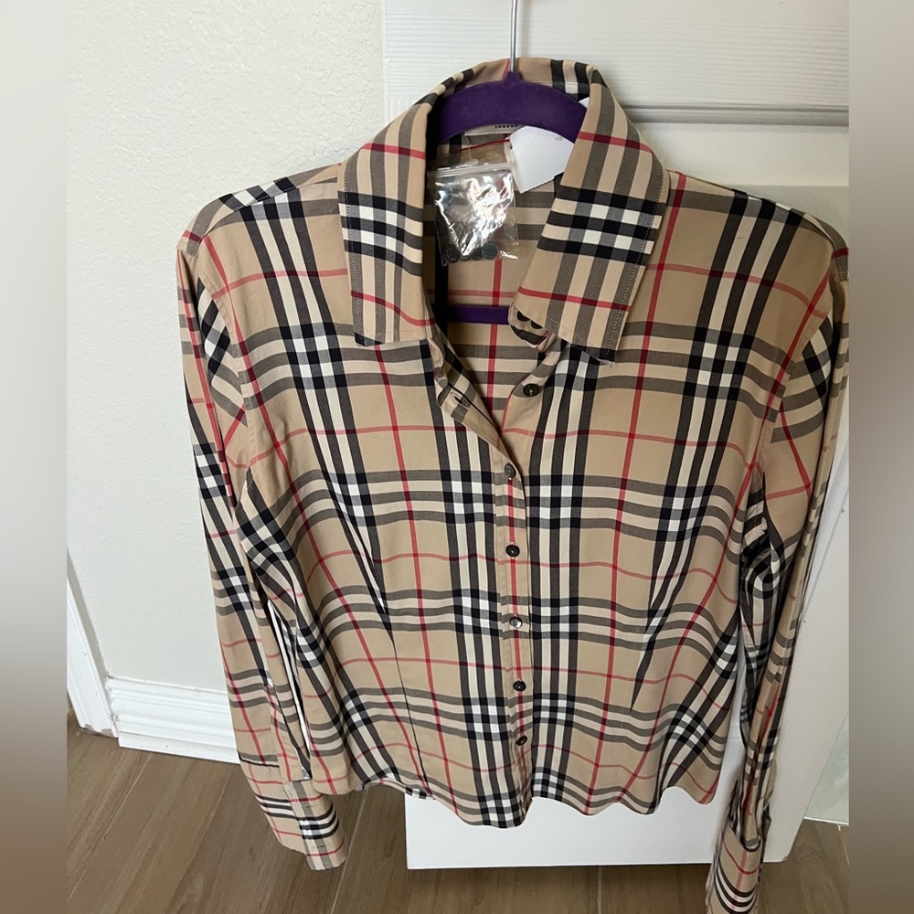 Burberry Button down long sleeve top size L
